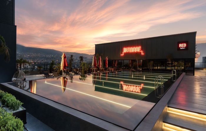 Radisson RED  Izmir Point Bornova