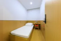 Bujiao Xiao Youth Hostel (Shantang Street Shilu Metro Station Branch)