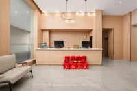 YZS Hotel (Kunming Railway Station Branch) - نادي رياضي