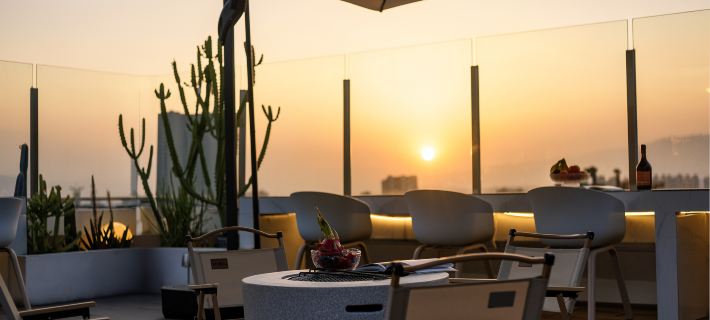 PERO Pinrui | Oasis Sky Garden Hotel (Mangshi Square · Central Island Branch) Hotels in Mangshi