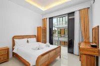 LUX VILLAGE SEMINYAK