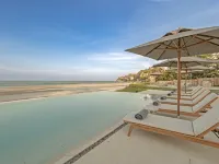 Riva Hua Hin 佛像附近的飯店