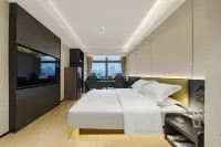 Kyle's Nexus E-Sports Hotel