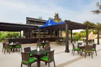 Al Hamra Residence - bar