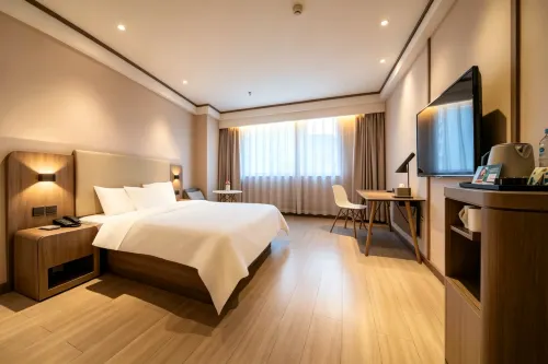 HanTing Hotel (Sanmenxia South Railway Station) - 2-Star