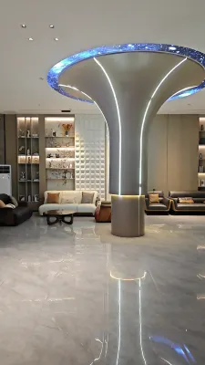 Luchuan Liya Fashion Hotel