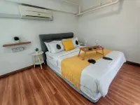 The CEO By SY Staycation - Condos
