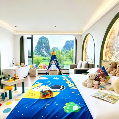 Yushan Jianshui Riverside Family Resort (Yangshuo Yulong River Ten-Mile Gallery) Hotels near Yangshuo Butterfly Spring