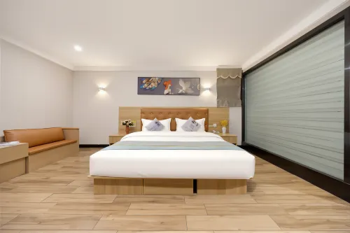โรงแรมธีมหนิงหลิงสปริงแอนด์ออทัมน์เชอ - 2 ดาว