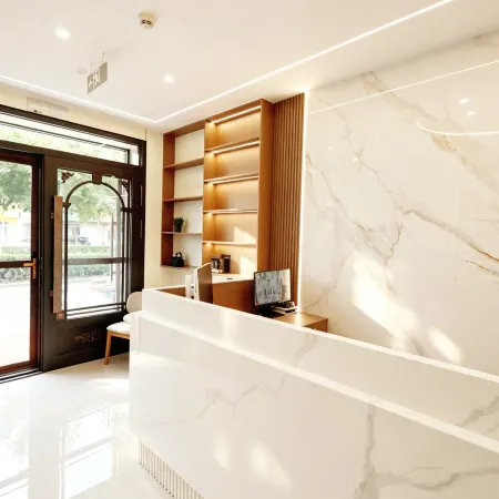Jiayin Yue Ting Smart Hotel