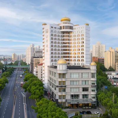 SSAW Boutique Hotel Shanghai Hongkou Các khách sạn gần Hongkou Gymnasium