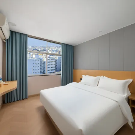 Chengyue · Luse Hotel (Ankang City Center Hospital)