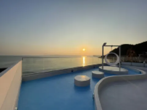Air and Haimei Suites