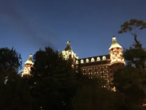 Tianjin First Hotel (Xiao Bai Lou Five Avenue Tourist Area)