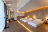 Feihua Qingange Hotels in Mangshi