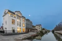 Floral Hotel·Shanghai Shiqi Hotel 밍다오/명도 생활광장 주변 호텔