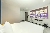 W·HOTEL Cinema Boutique Hotel (Minhou University Town)