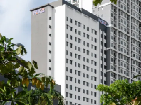 FOX Lite Hotel DPulze Cyberjaya Hotels near i-Tech Tower