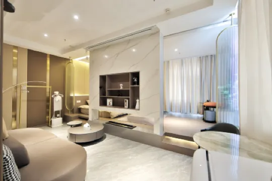 Rooftop Homestay (Yanji Yanbian University West Market Branch)