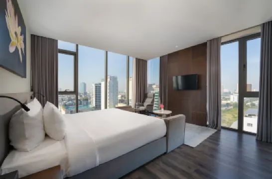 Everland Hotel Hotels near Nui Son Tra