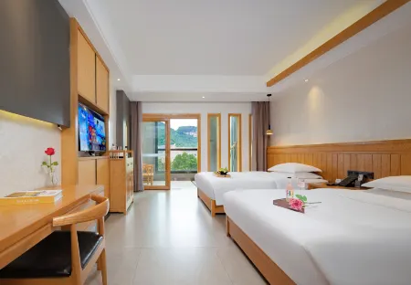 Manyuan Resort Hotel Отели рядом с достопримечательностью «Zhangjiajie National Forest Park»