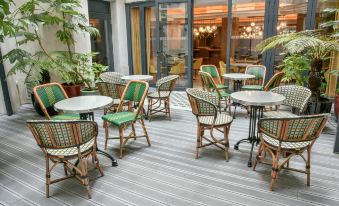 Hotel Eiffel Blomet