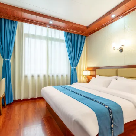 Liquan Zhaoling Hotel