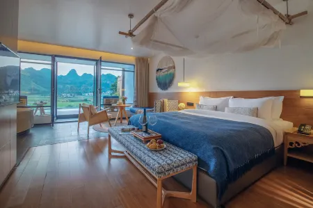 Fengsan Holiday Inn Отели рядом с достопримечательностью «Pingdong Square»