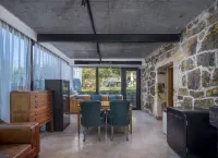 溫嶺靜沁有墅民宿