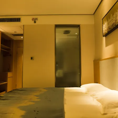 Longcheng Internationnal Hotel