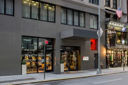 45 Times Square Hotel