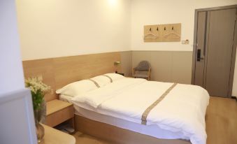 Ganzhou Qianyou Express Hotel (Nanmenkou Branch)