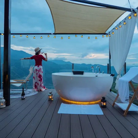 LongJi One Art Hotel