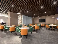 杭州•漫純|PanoramicDesignHighLand高空酒店（臨平區人民政府店） 鄰近临平的酒店