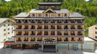 Yunyang County Jingqian Holiday Hotel
