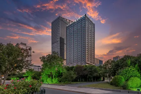 Lavande(Tianhong Plaza store of Handan high speed railway station) Отели в г. Ханьдань