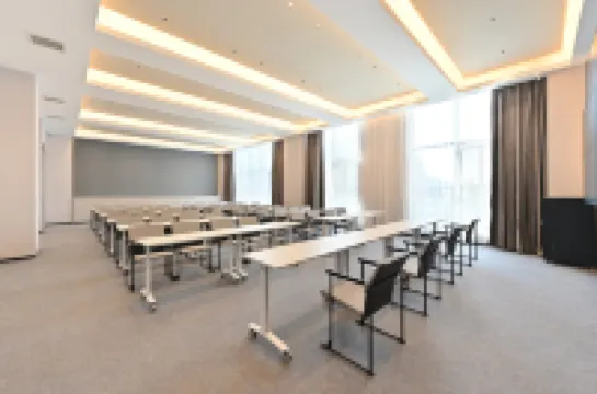 Atour Hotel Beijing Road, Guta District, Jinzhou