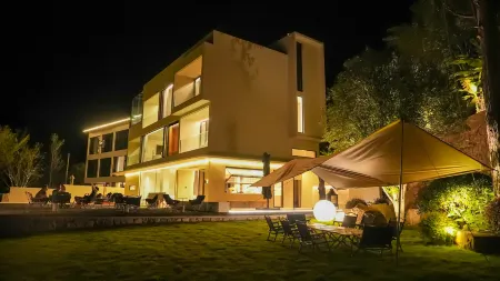 FINDME Homestay Отели рядом с достопримечательностью «Shangougou Scenic Resort»