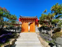 Piyanshan Hot Spring Hotel Hotels in Longjing