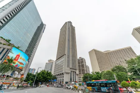 The Legend Wind International Apartment (Guangzhou Taojin Subway Station)