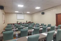 GreenTree Alliance (Mengyin Xincheng Road) - parkir