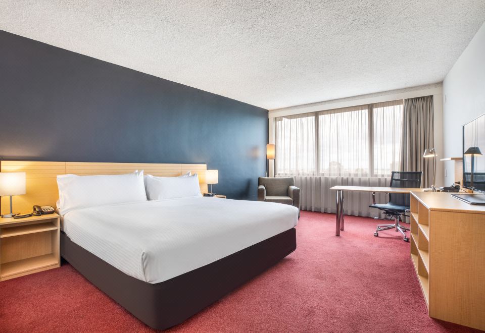 Holiday Inn Melbourne Airport