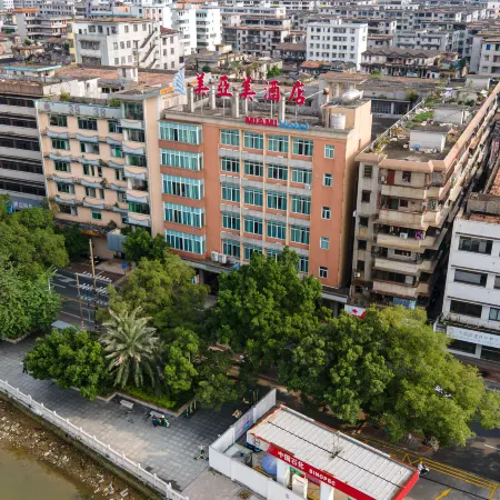 Meiyamei Hostel