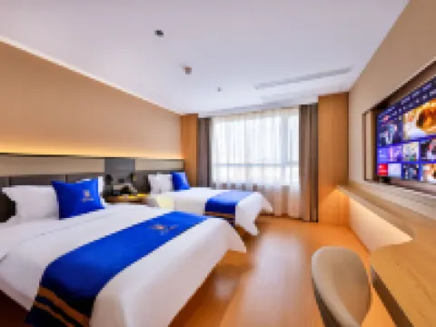 Super 8 Collection Hotel (Beizhen Keyunzhan Lüshan) Hotels in Beizhen