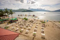 Whiterock Beach Resort - Beach