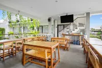 Roemah Kenari Hotels in Mlati