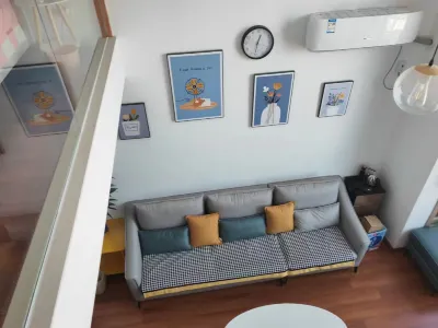 Monster E-sports Apartment