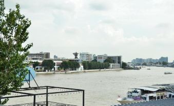Norn Riverside Bangkok Hotel