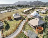 廣州奔樂HIPCAMP帳篷營地（鴨洞河店） 桃花島附近的飯店