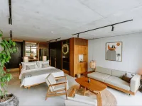 The Komu Canggu Bali Hotel di Bali